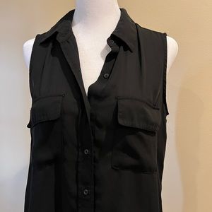 Black Button-down sleeveless blouse Size Small